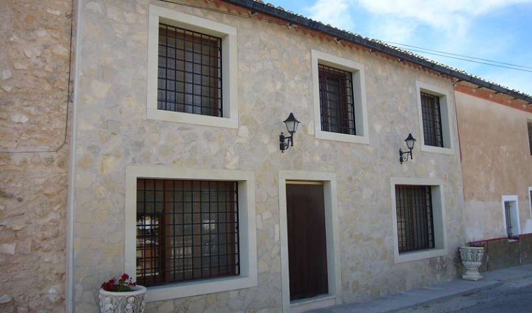 Resale - country house - Salinas - Rural location
