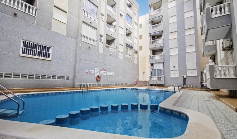 Resale - Apartment - Guardamar - Mercadona Area